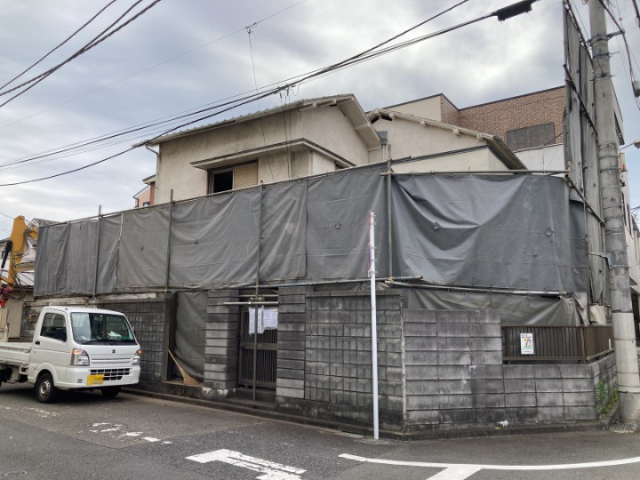 木造2階建て解体工事(東京都八王子市小門町)工事中の様子です。